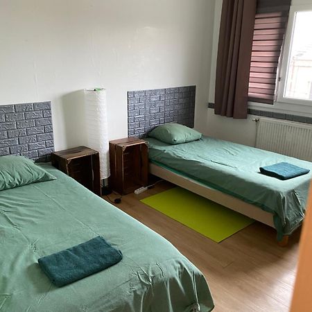 Flixecourt Gite De La Nievre - Centre Ville-2E Etage מראה חיצוני תמונה