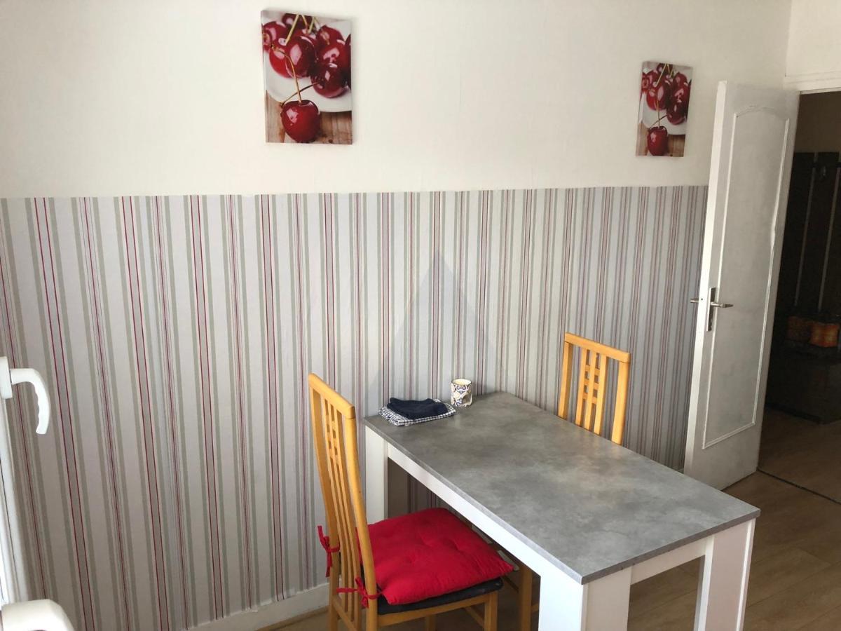 Flixecourt Gite De La Nievre - Centre Ville-2E Etage מראה חיצוני תמונה