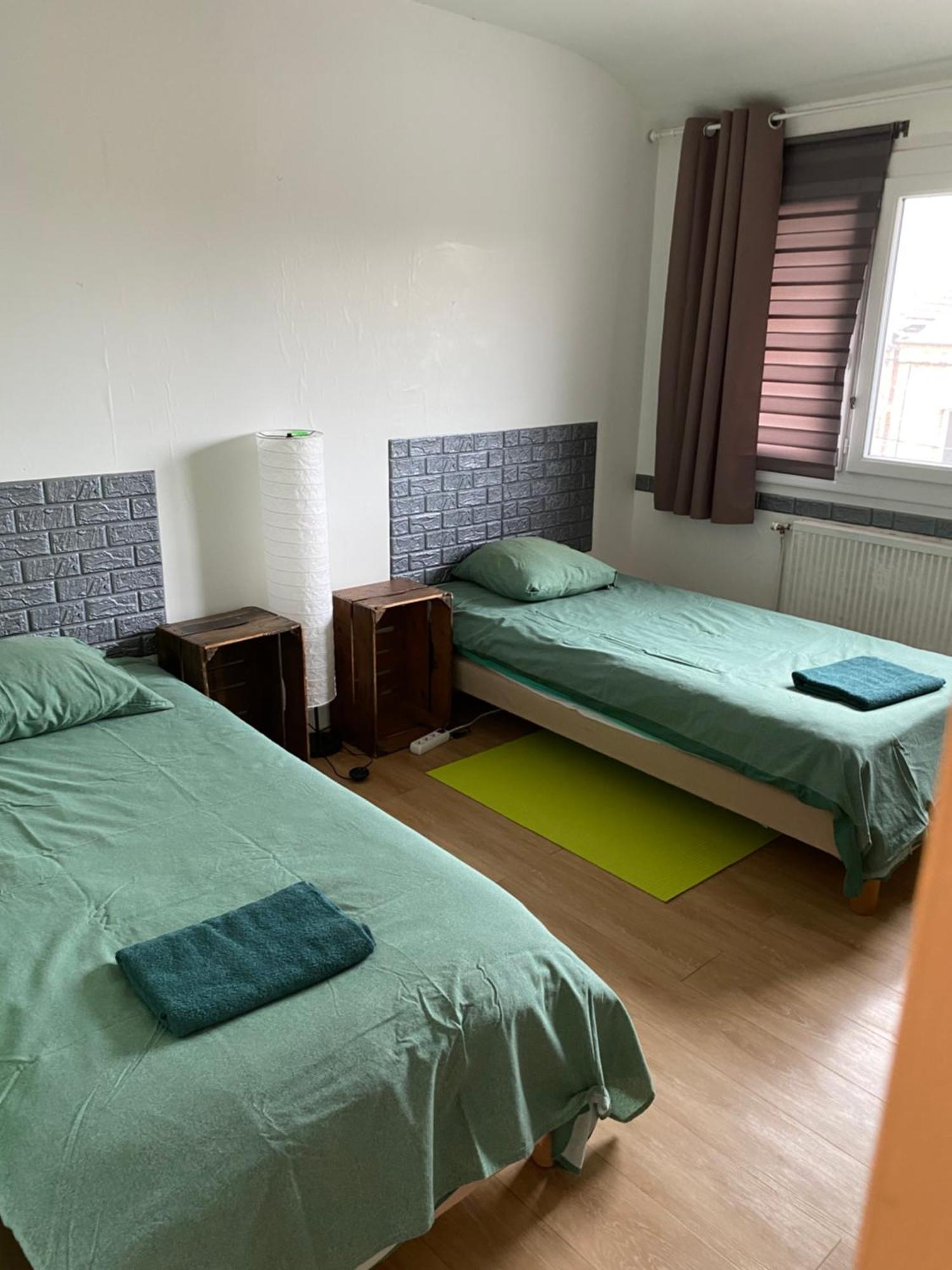 Flixecourt Gite De La Nievre - Centre Ville-2E Etage מראה חיצוני תמונה