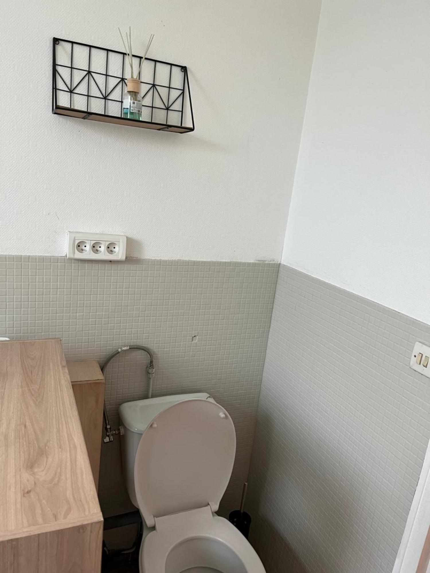 Flixecourt Gite De La Nievre - Centre Ville-2E Etage מראה חיצוני תמונה